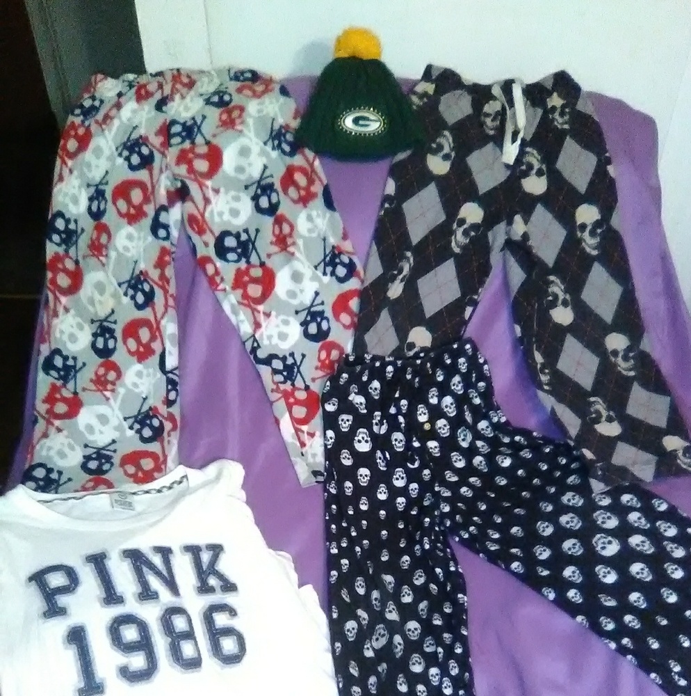 ☠️ PAJAMA BUNDLE W/☠️FREE HAT& TOP 4 MOM☠️goth